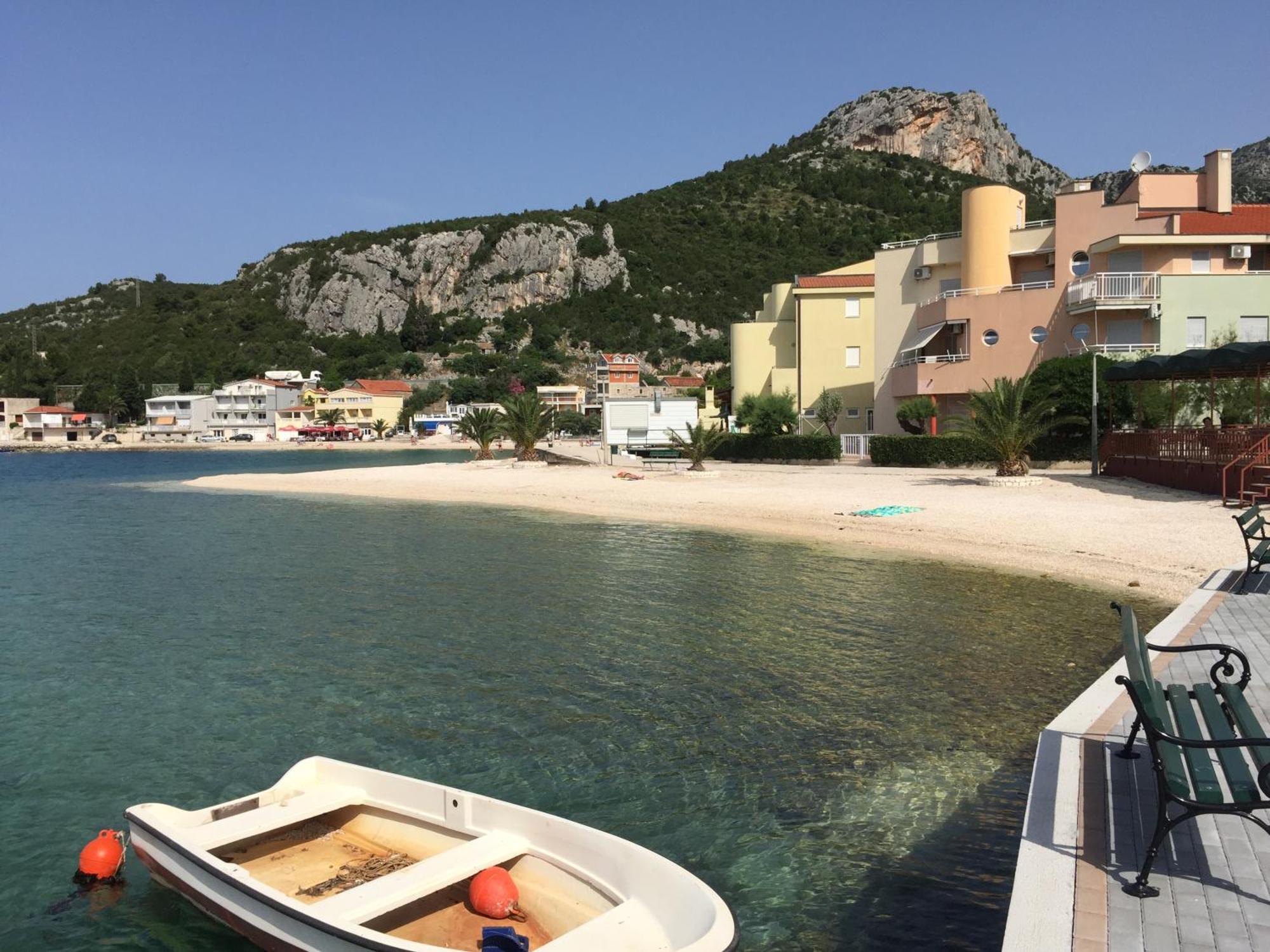Apartments Ljiljana Klek Kültér fotó